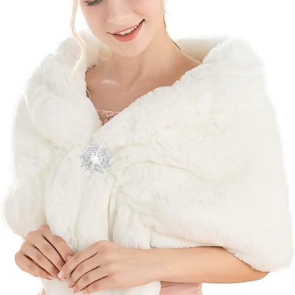1920s Bride Wedding Fur Shawls and Wraps Winter Bridal Faux Fur Stoles and Scarf